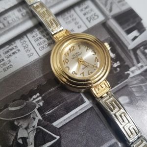 Gloria Vanderbilt Watch